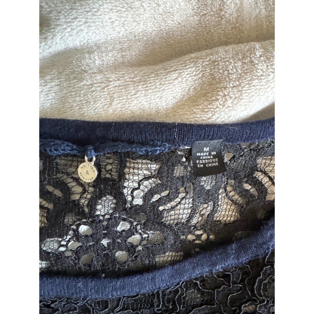 Anthropologie Knitted & Knotted Navy Blue Lace Ruffle Cashmere Blend Sweater M - Picture 6 of 7